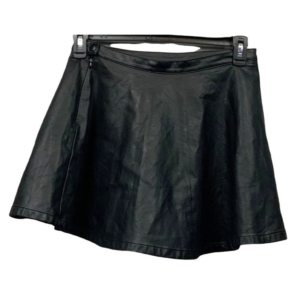 Forever 21 Womens Faux Leather Pleated Mini Skirt Sz L Black with Zipper